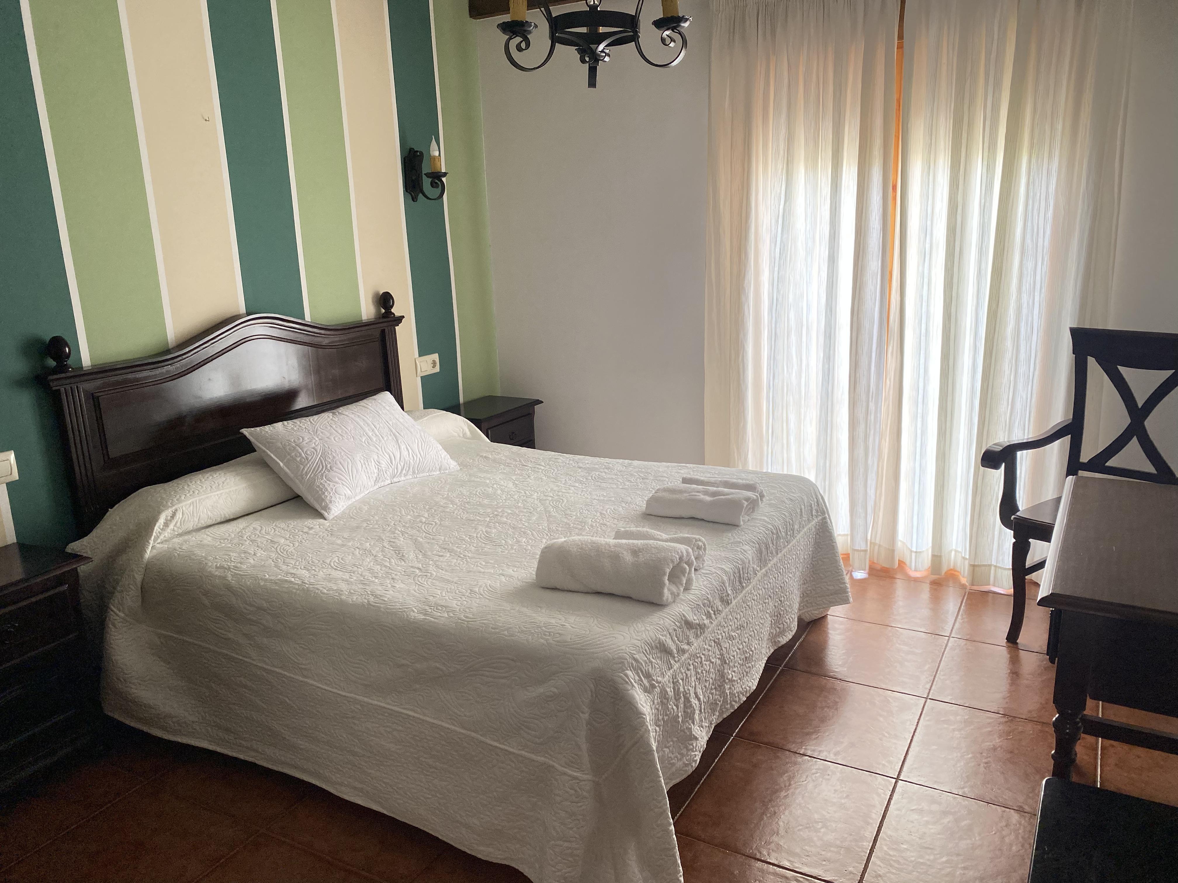 Hostal El Descanso Del Emperador Jarandilla de la Vera Zewnętrze zdjęcie