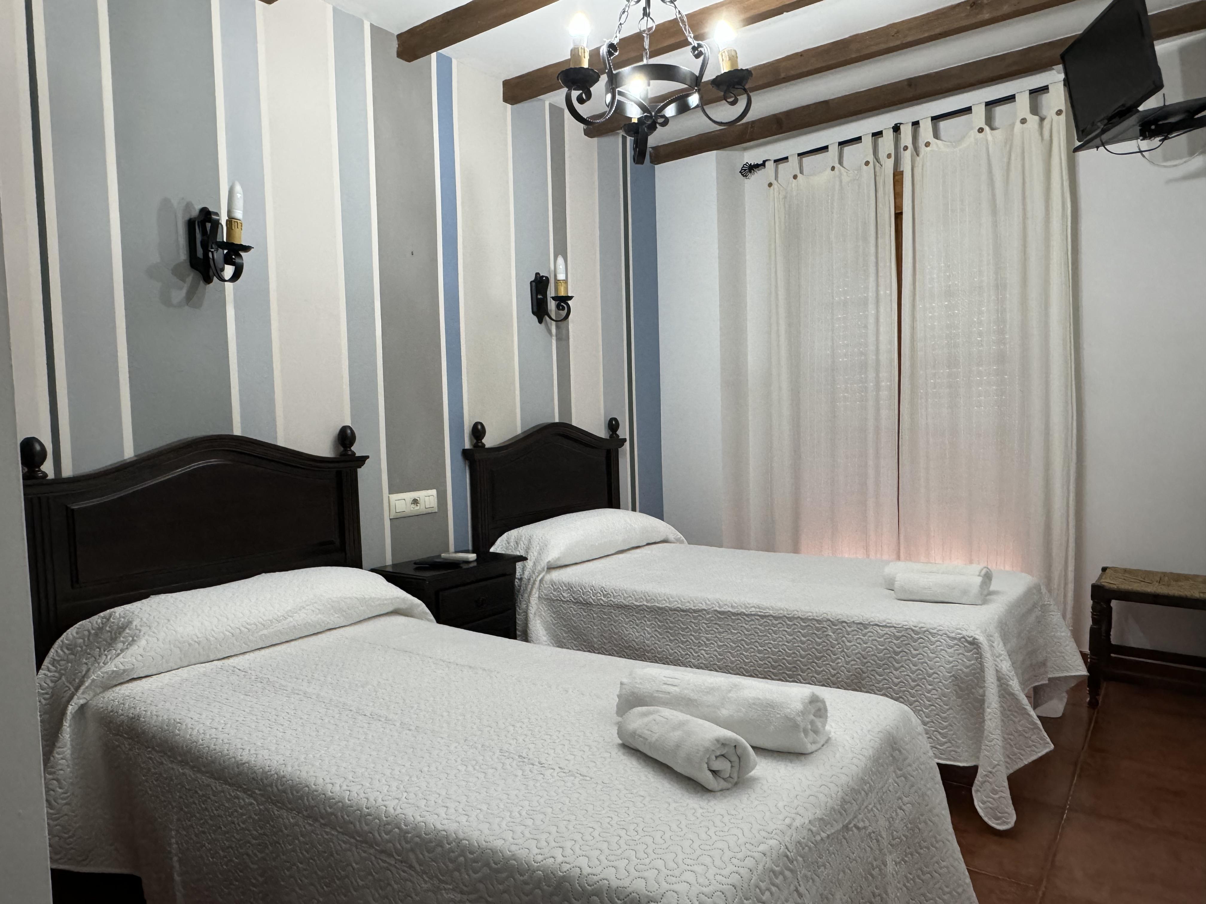Hostal El Descanso Del Emperador Jarandilla de la Vera Zewnętrze zdjęcie
